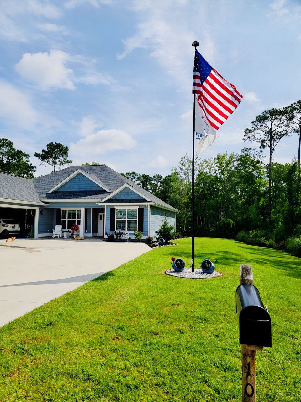 Phoenix flagpole flying at a customer home